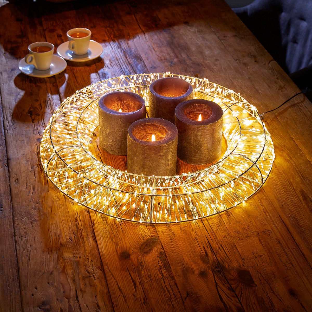 LED-LICHTKRANZ - Silber mit 1000 Micro LEDs und Timerfunktion für Innen und Außen, 50cm Durchmesser - Silberfarben, Metall (5/50/50cm) - Northpoint