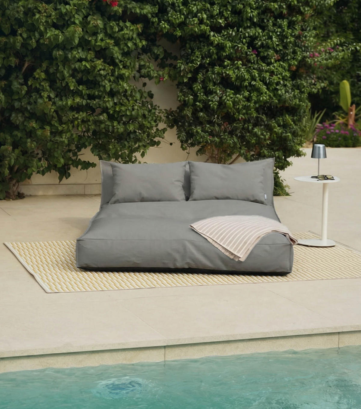 OOUTDOOR-LOUNGE Das Daybed - Dunkelgrau, Textil (130/55/150cm) - Mokebo