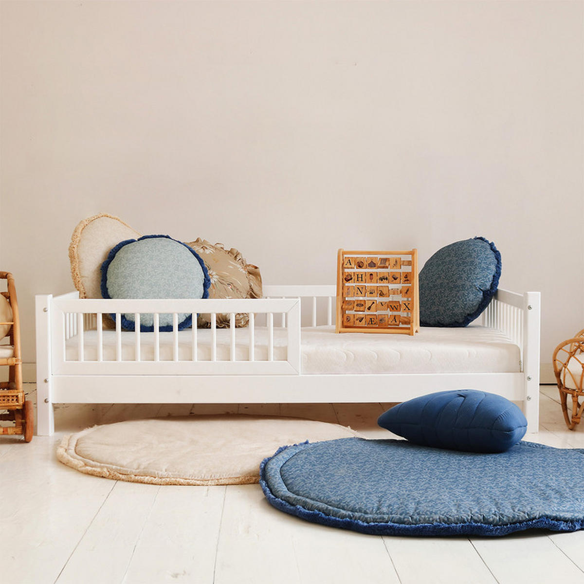 POSTEL 90/190 Adèle Přírodní dřevo - bílá, dřevo (90/190cm) - Petits-meubles