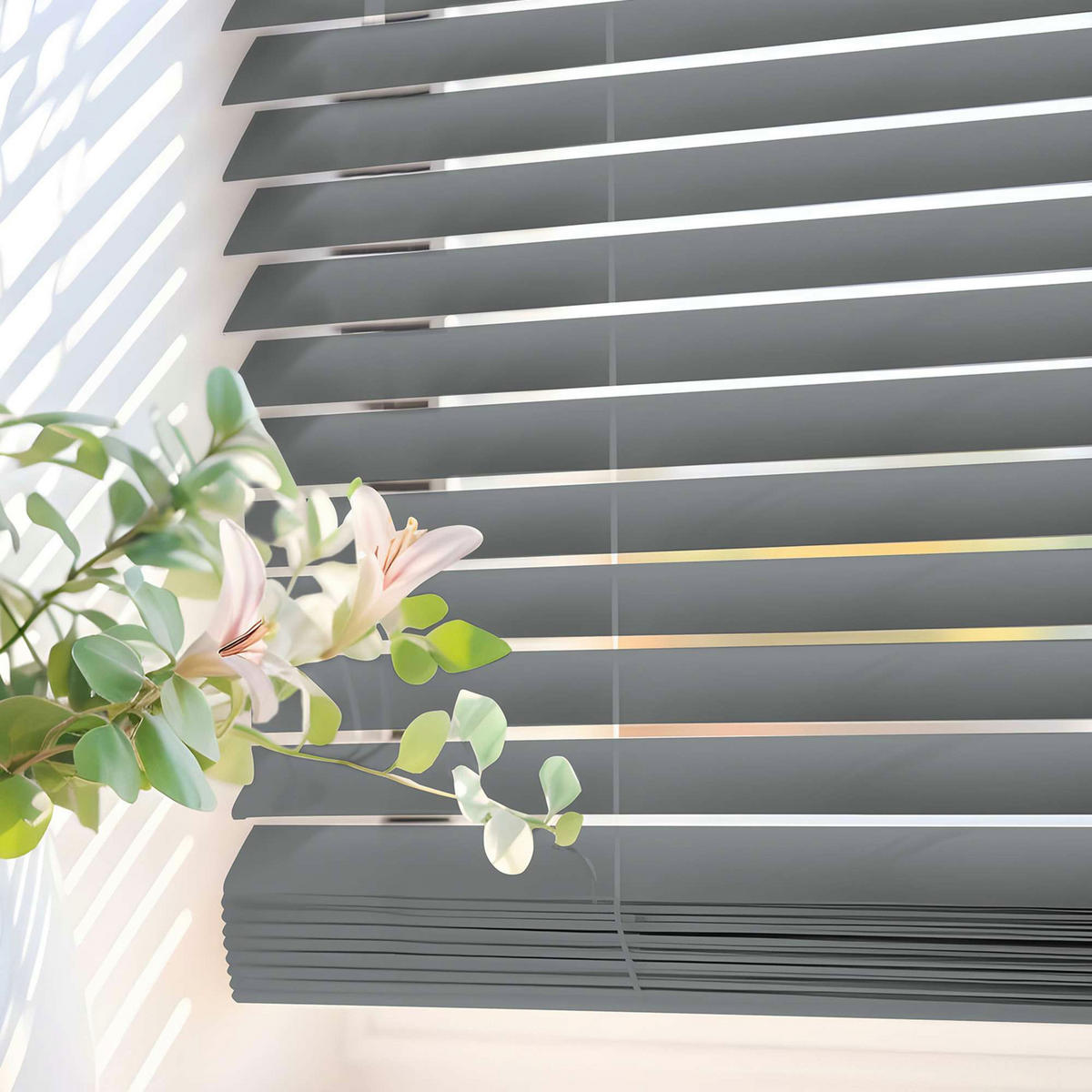 JALOUSIEN vinyl venetianische mit Grau Zugschnur 45x130 - Grau, Kunststoff (45/130cm) - STORESDECO