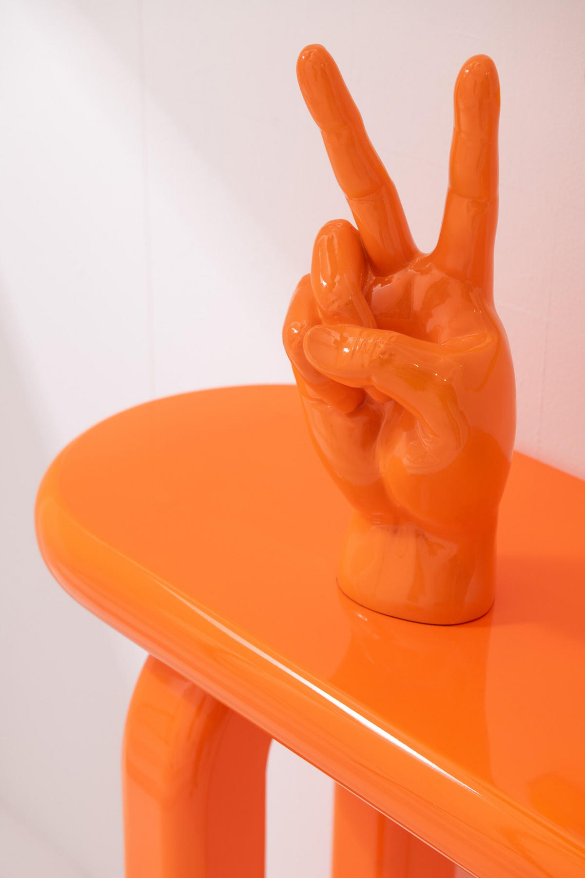 FIGUR ZEINCHENSPRACHE (2ER SET) - Orange, Glas/Naturmaterialien (10.5/36/16cm) - J-Line
