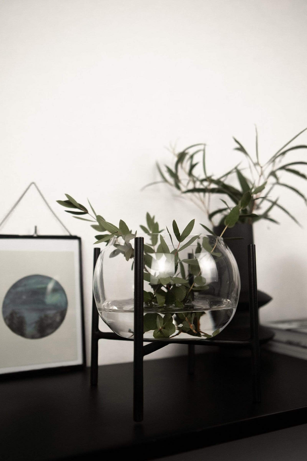 VASE Arzu aus Glas & Eisen in Schwarz 18/23 cm - Schwarz, Glas (23cm) - LaLe Living