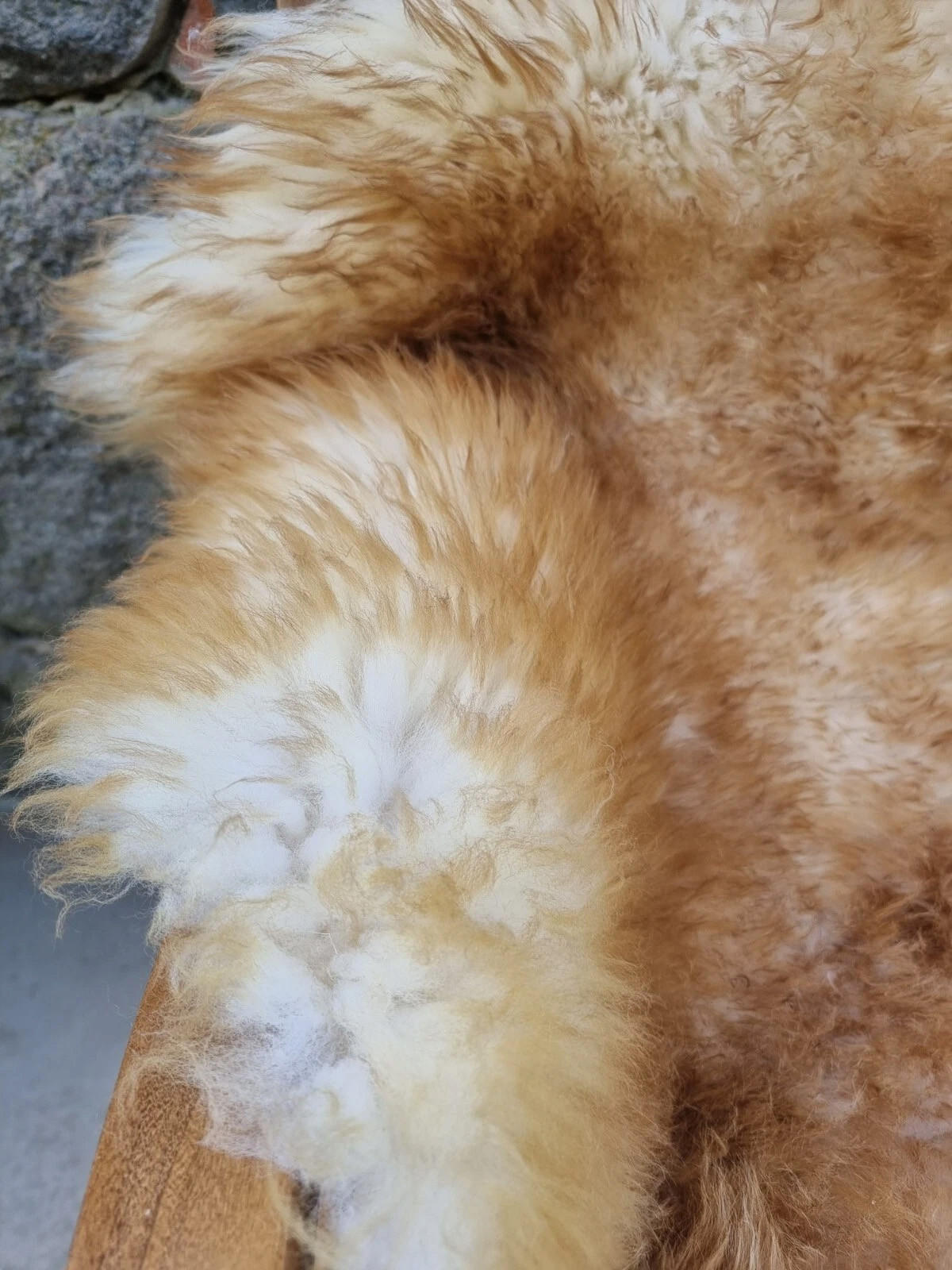 SCHAFFELL Premium Lammfell Natur ungeschoren weiche Wolle Braun Geflammt ca. 115 cm - Braun/Weiß, Fell (65/115cm) - Provellus