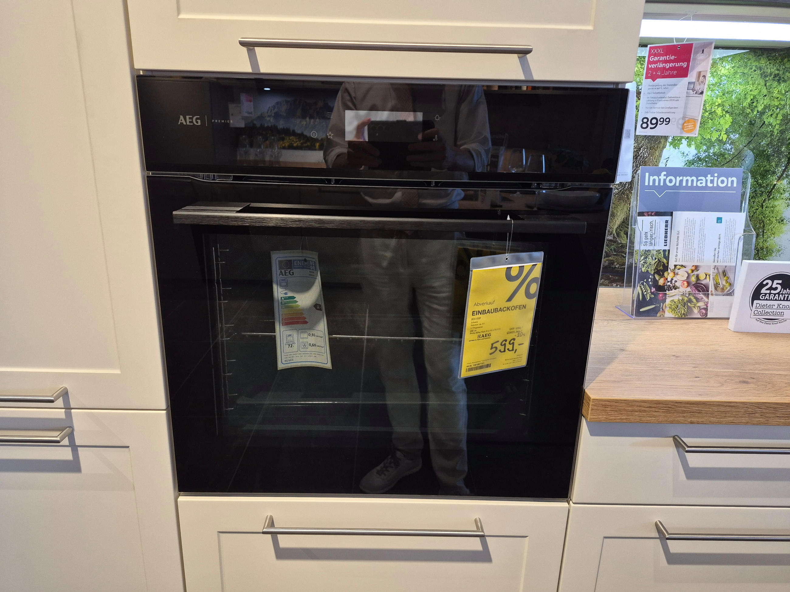 Einbaubackofen BE6100B - AEG