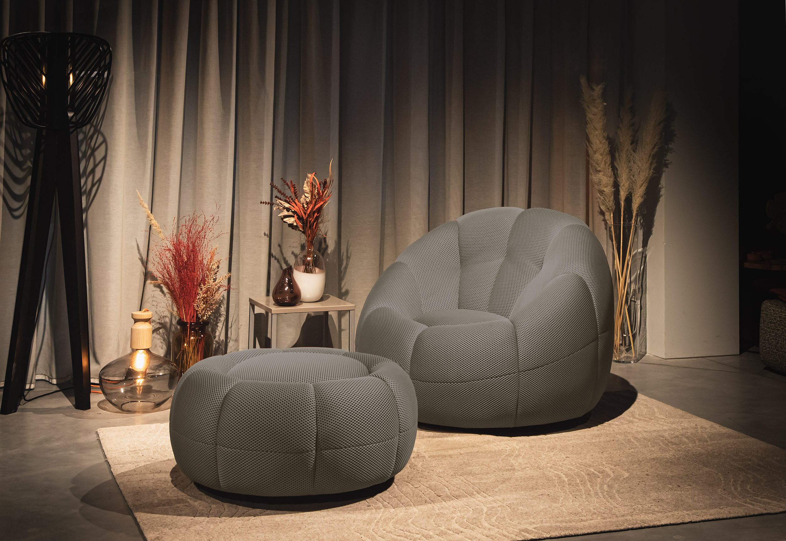 SESSEL UND POUF FIGO UND FAGO, taupe - Taupe, Holzwerkstoff/Textil (104/83/104cm) - Courtois Laville