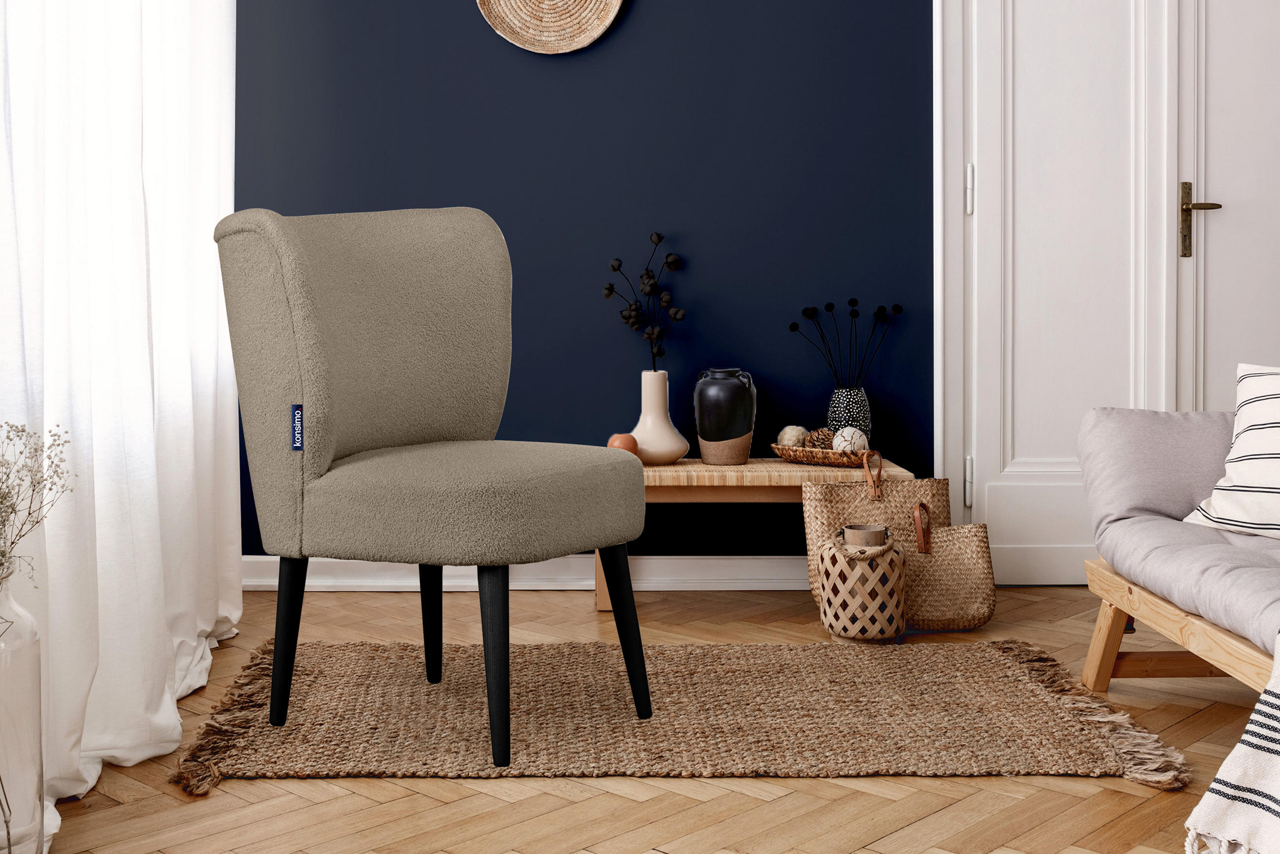 Thumbnail - Konsimo® Cocktailsessel, Hellbraun, Schwarz, Textil, Holz, 63x89x65 cm, Hergestellt in Europa, Wohnzimmer, Sessel, Polst...