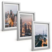 BILDER SET 3er Set - 20x30 cm Silberner Rahmen - Städte bei Nacht, Wolkenkratzer, Lichter - Silberfarben, Kunststoff (20/30cm) - TULUP