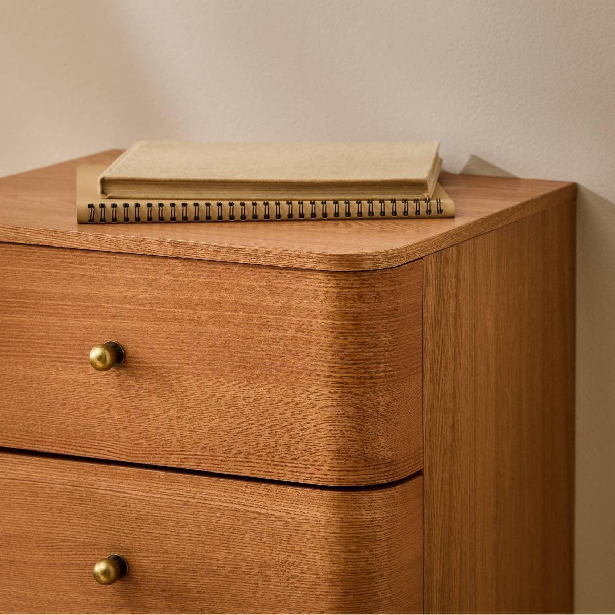 HOCHKOMMODE mit 5 Schubladen und abgerundeten Frontkanten 42/35/100 cm - Eschefarben, Holzwerkstoff (35/100/48cm) - Calicosy