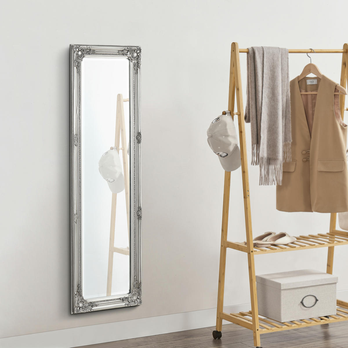WANDSPIEGEL Livorno - Silberfarben, Glas/Holz (28.5/132/118cm) - [en.casa]