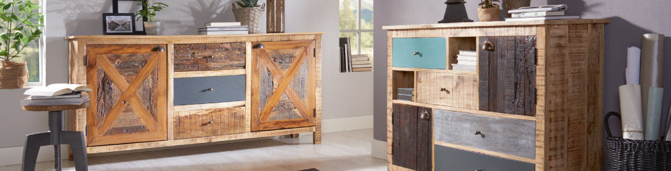 Regal Braun Blau Dekoration