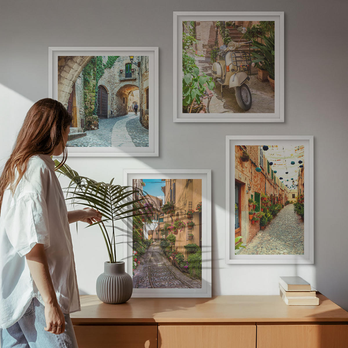 BILDER SET 4er Set - 50x50 cm & 40x60 cm Weißer Rahmen - Charmante italienische Straßen und Blumen - Weiß, Kunststoff (50/50cm) - TULUP