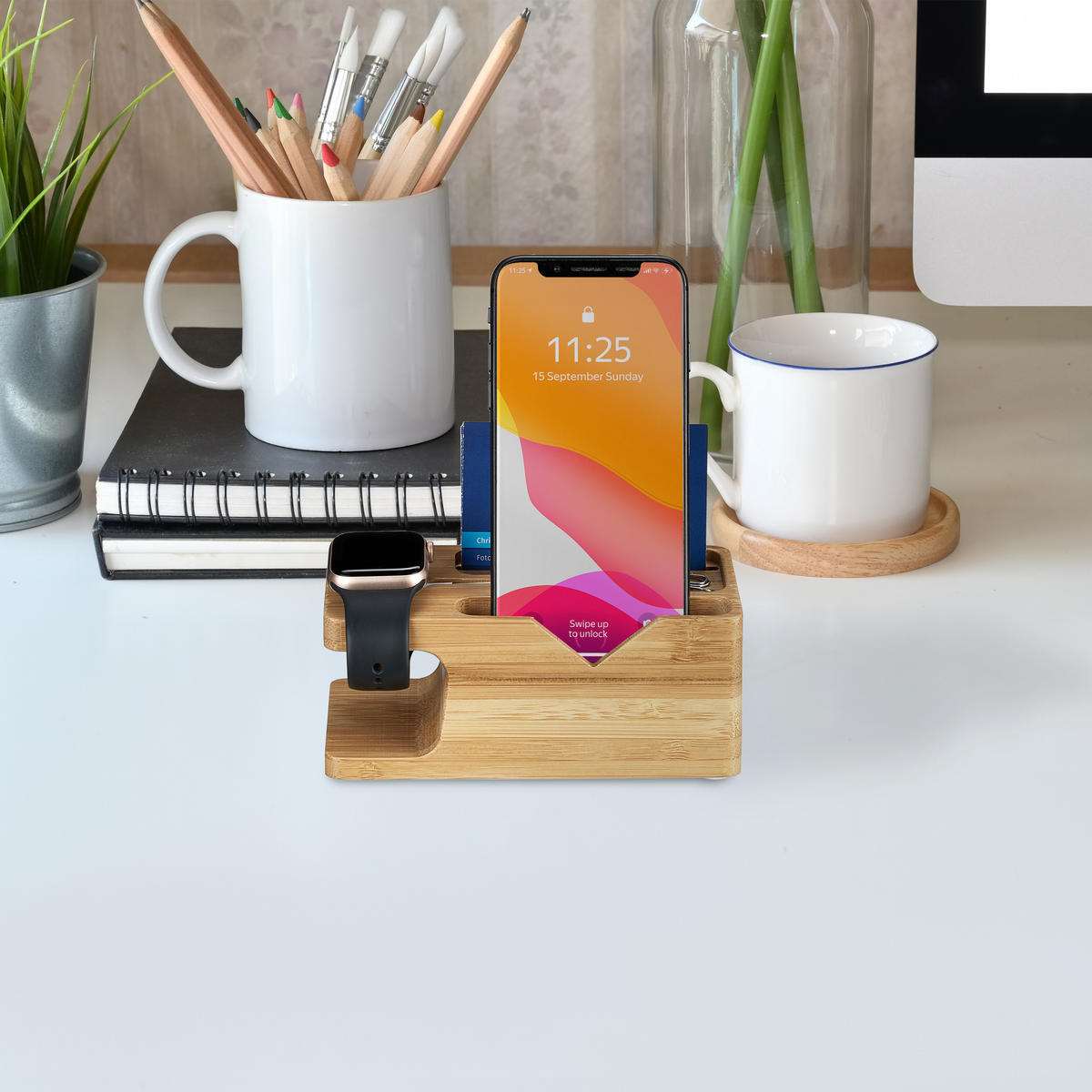 LADESTATION - Hellbraun, Holz (6.5/14/6cm) - Relaxdays