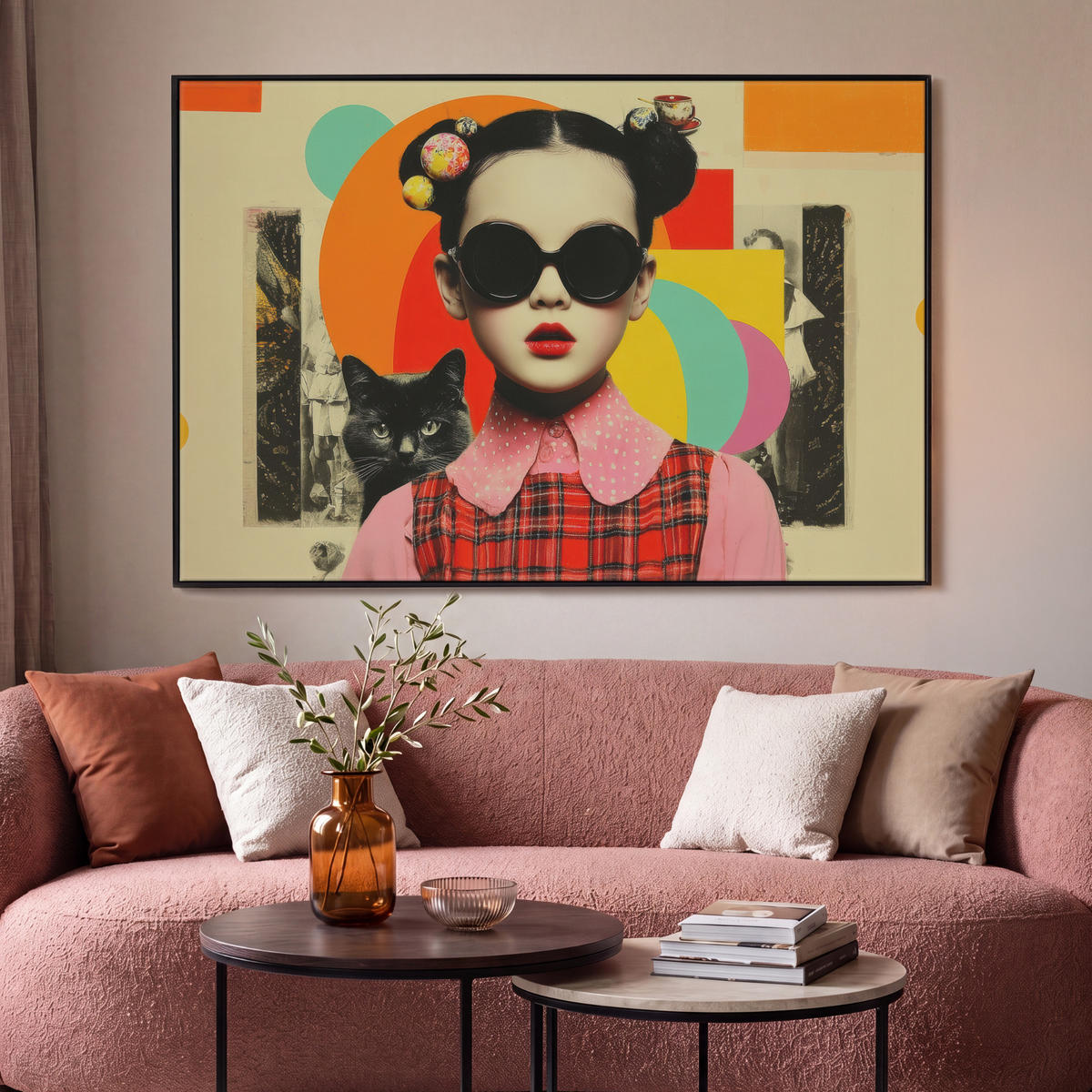 LEINWAND Bilder mit Rahmen - Mädchen - Sonnenbrille - Katze - Retro - 120x80 - Beige, Textil (120/80cm) - MuchoWow