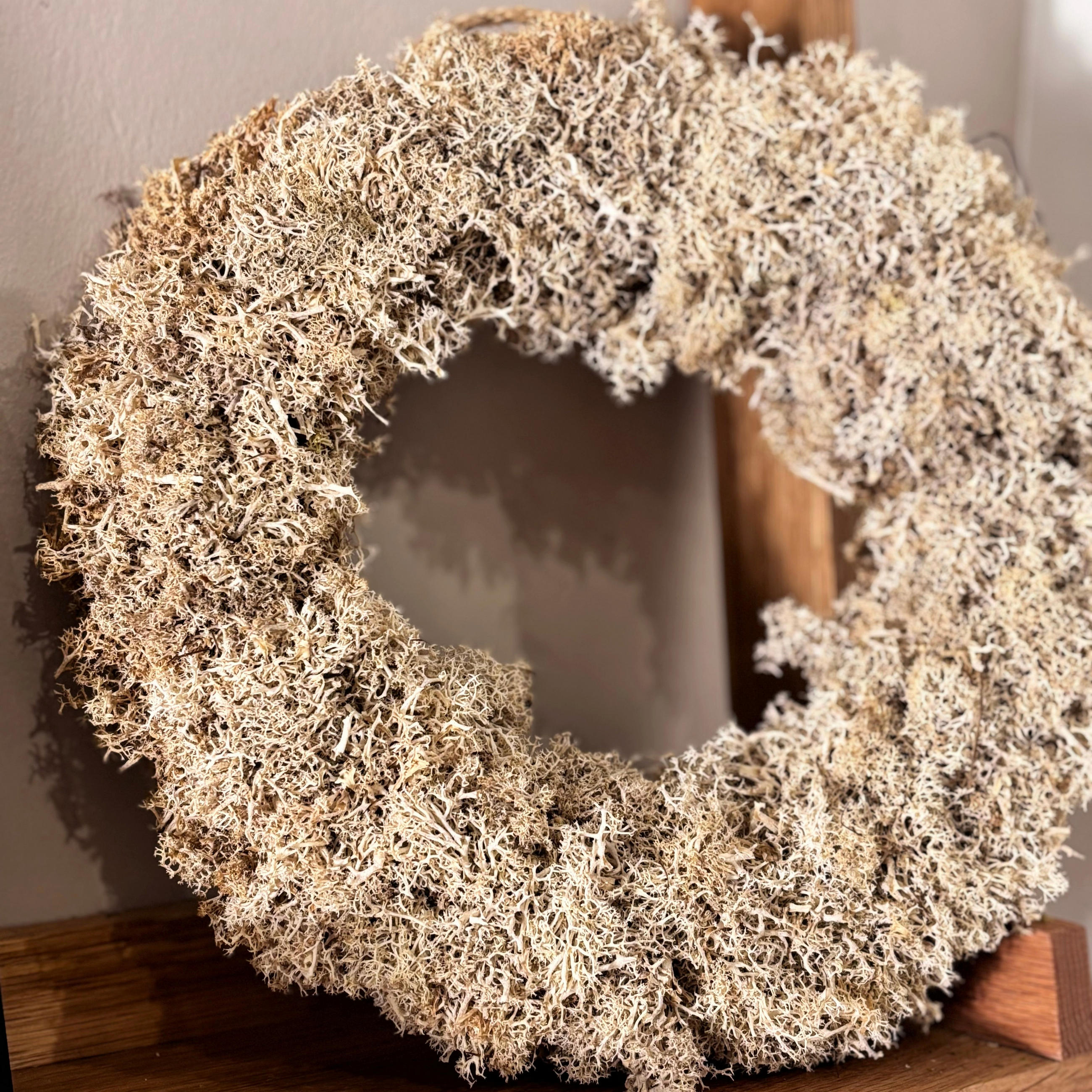 TROCKENBLUMEN Isländischer Reindeermooskranz - Grün, Naturmaterialien (6cm) - Lykke & You