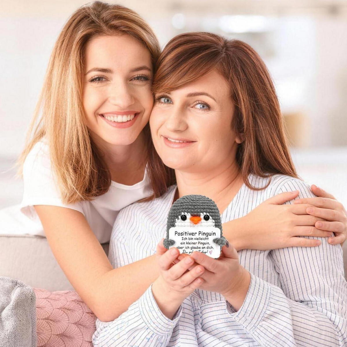 KUSCHELTIER Pinguin gehäkelt Grau mit Karte - Grau, Textil (10.5/10.6cm)