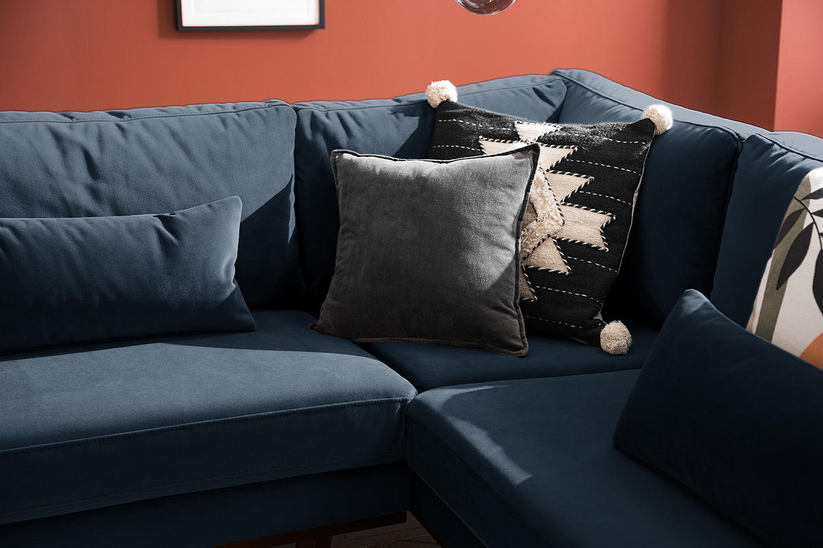 ECKSOFA mit Ottomane - Buchefarben/Dunkelblau, Buchenholz/Textil (287/219cm) - home24