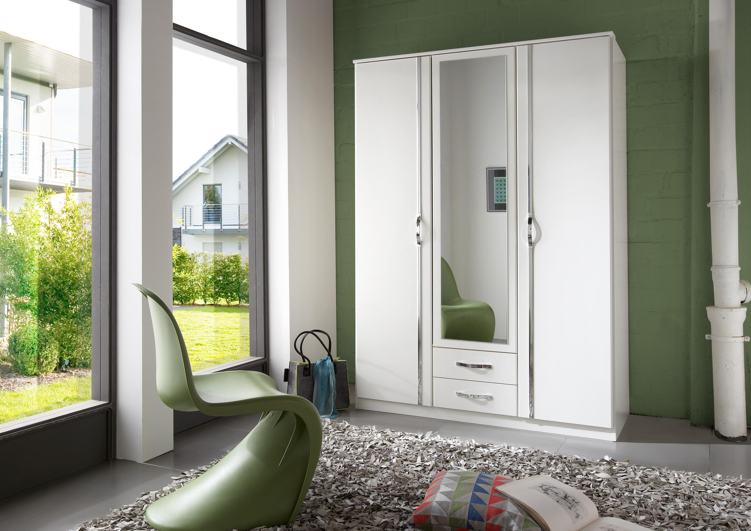KLEIDERSCHRANK Duo in Weiß mit Aufleistungen in Chrom 135x199x58 cm (BxHxT) – Drehtürenschrank 135 cm Breite - Weiß, Holzwerkstoff (120/200/80cm)