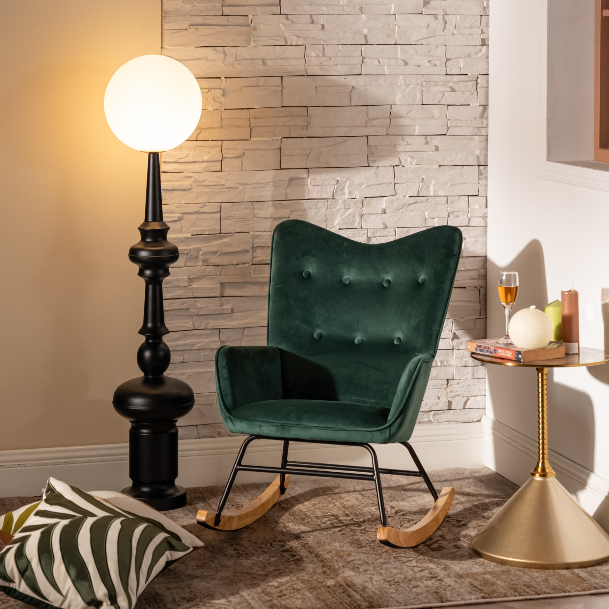 SCHAUKELSESSEL Samt Grün - Dunkelgrün/Eichefarben, Holz/Textil (61/85/81cm) - Urban Meuble