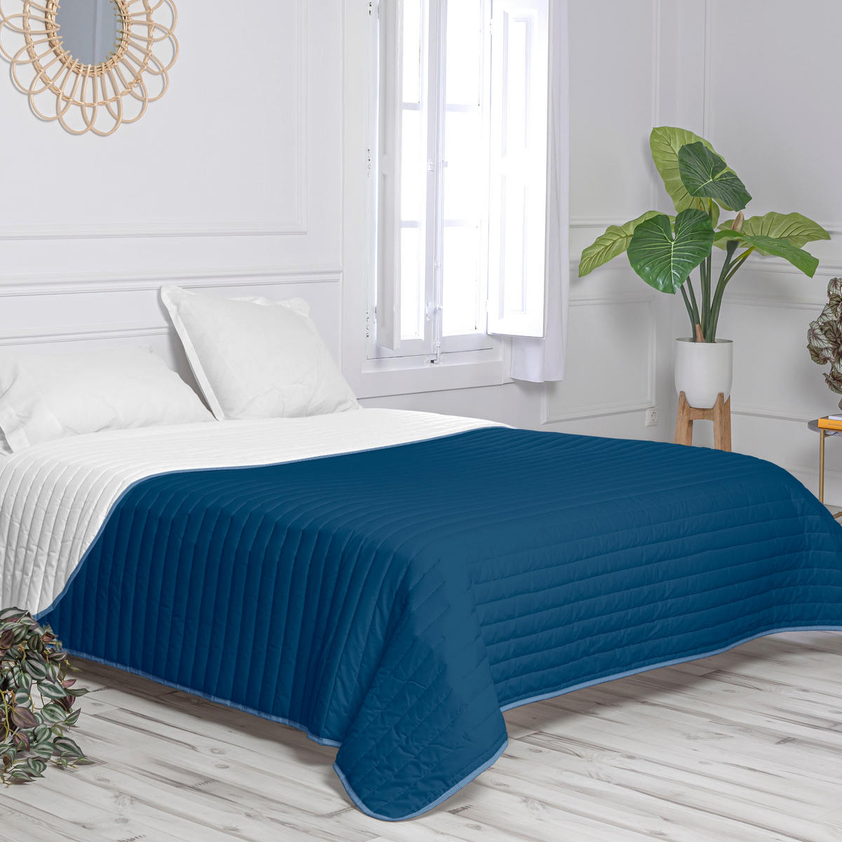 TAGESDECKE dash 180x260 cm (bett 80/90/105) dunkelblau - Dunkelblau, Textil (180/260cm) - Happy Friday