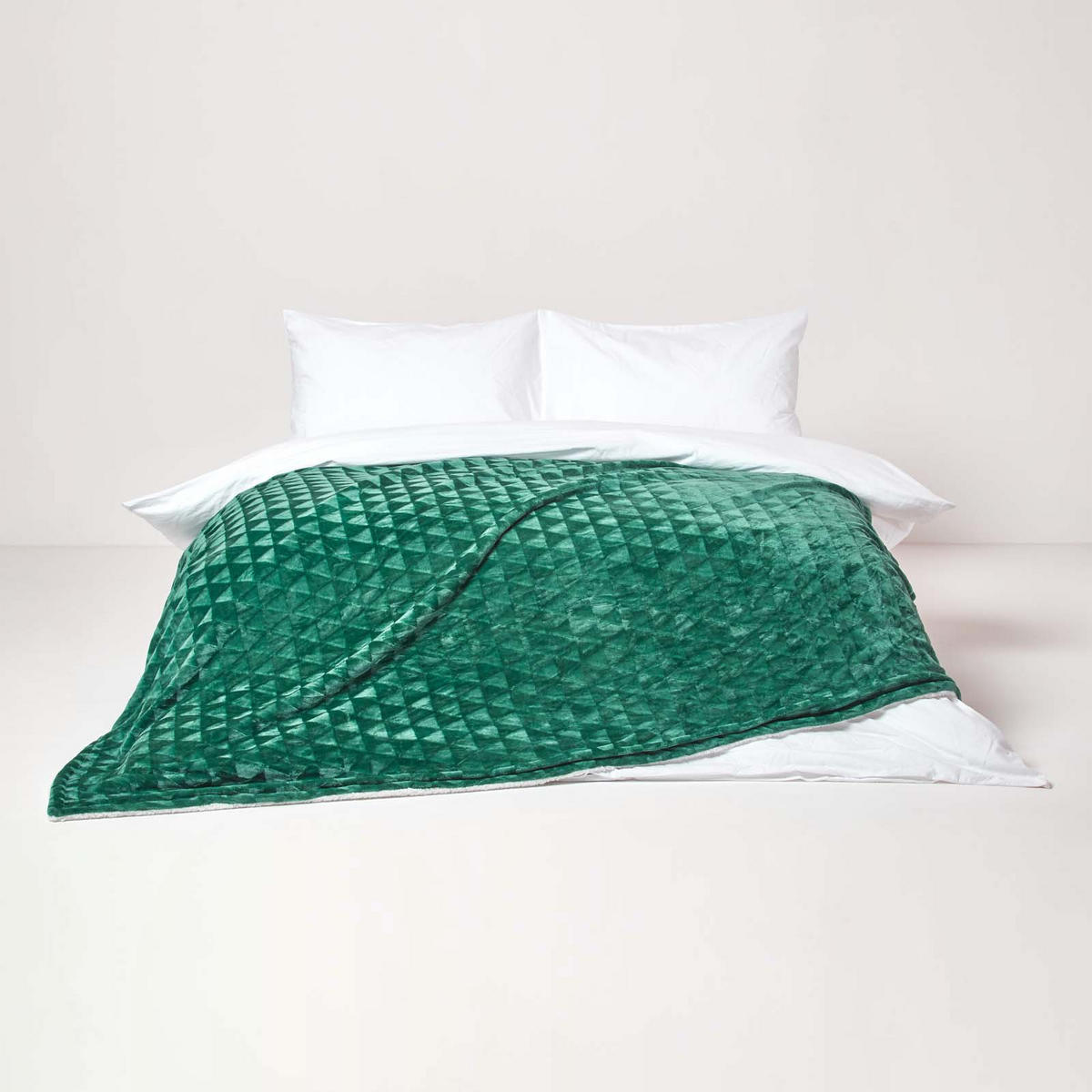 KUSCHELDECKE Sherpa 160/200 cm, Samtdecke mit Dreieckmuster - Grün, Textil (160/200cm) - Homescapes