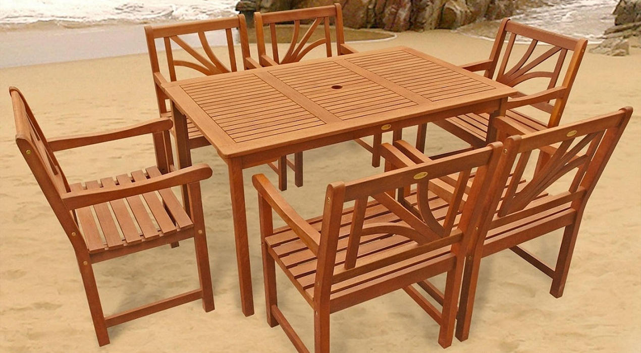 Gartenmöbel Set aus Holz