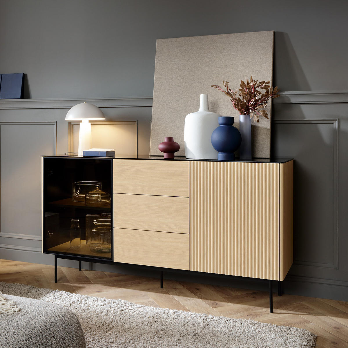 SIDEBOARD DIJON KSZ157 157 cm (Vicenza Eiche, Glasplatte, Antisol-Glas, LED) - Eichefarben/Schwarz, Glas/Holz (157/84/39cm) - Ravio
