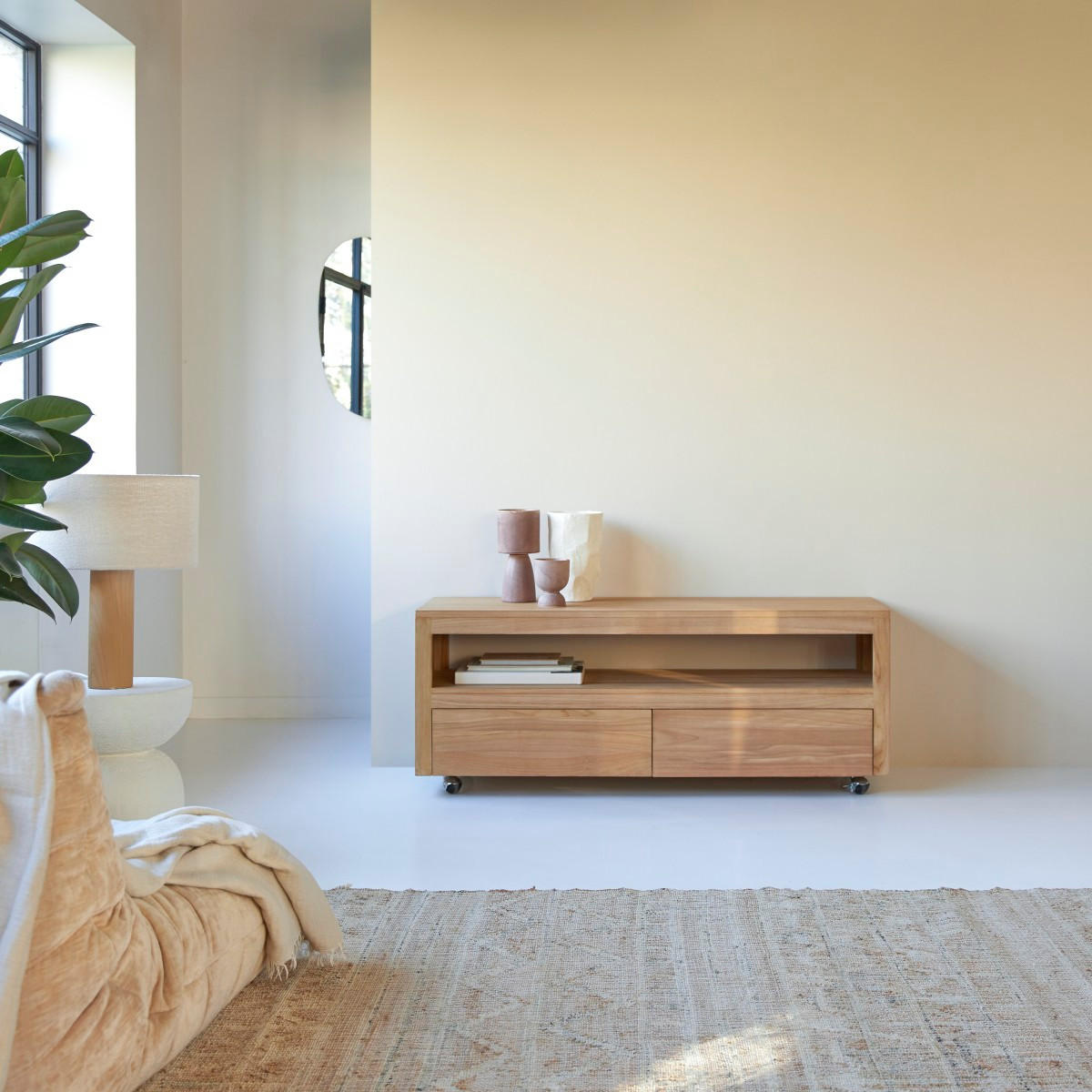 TV-SCHRANK Anoa Natur aus Teak - Naturfarben, Holz (140/55/45cm) - Tikamoon