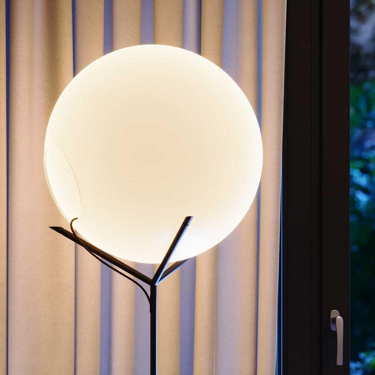 STEHLAMPE Poseidon Weiß Ø 30cm - Weiß, Glas (30/30/170cm) - s.luce