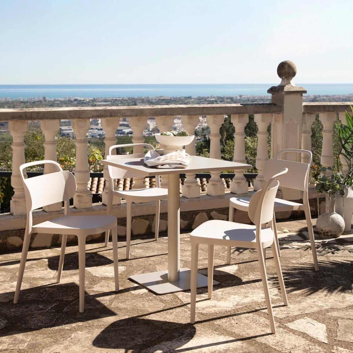 STUHL FÜR DRAUSSEN Edda Beige 47 cm x 78 cm - Beige, Kunststoff (47/78/51cm)