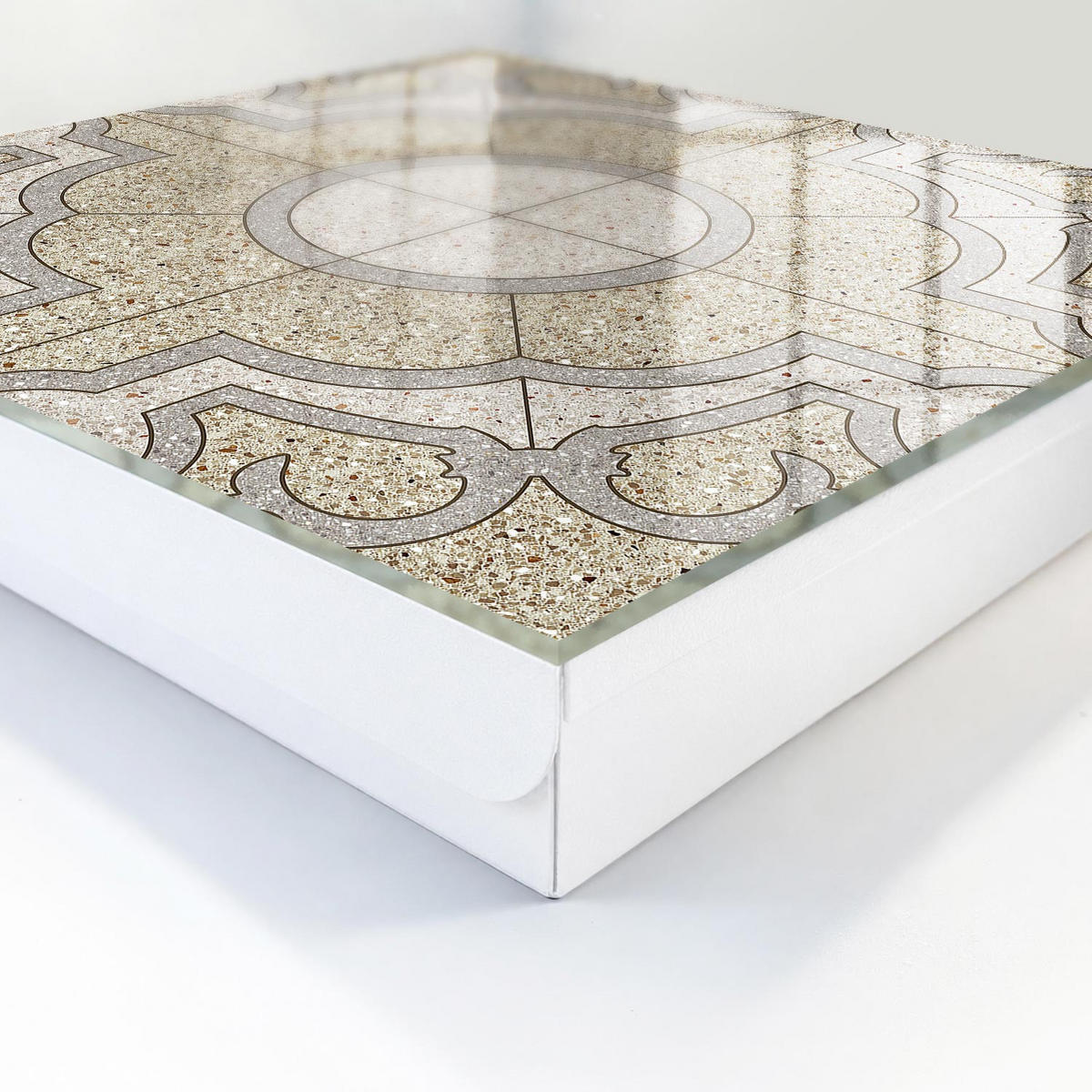 SCHLÜSSELBOX Weiß 30x30 cm – Türöffnung nach rechts - Elegantes Mosaik - Beige, Metall (30/30/5cm) - TULUP