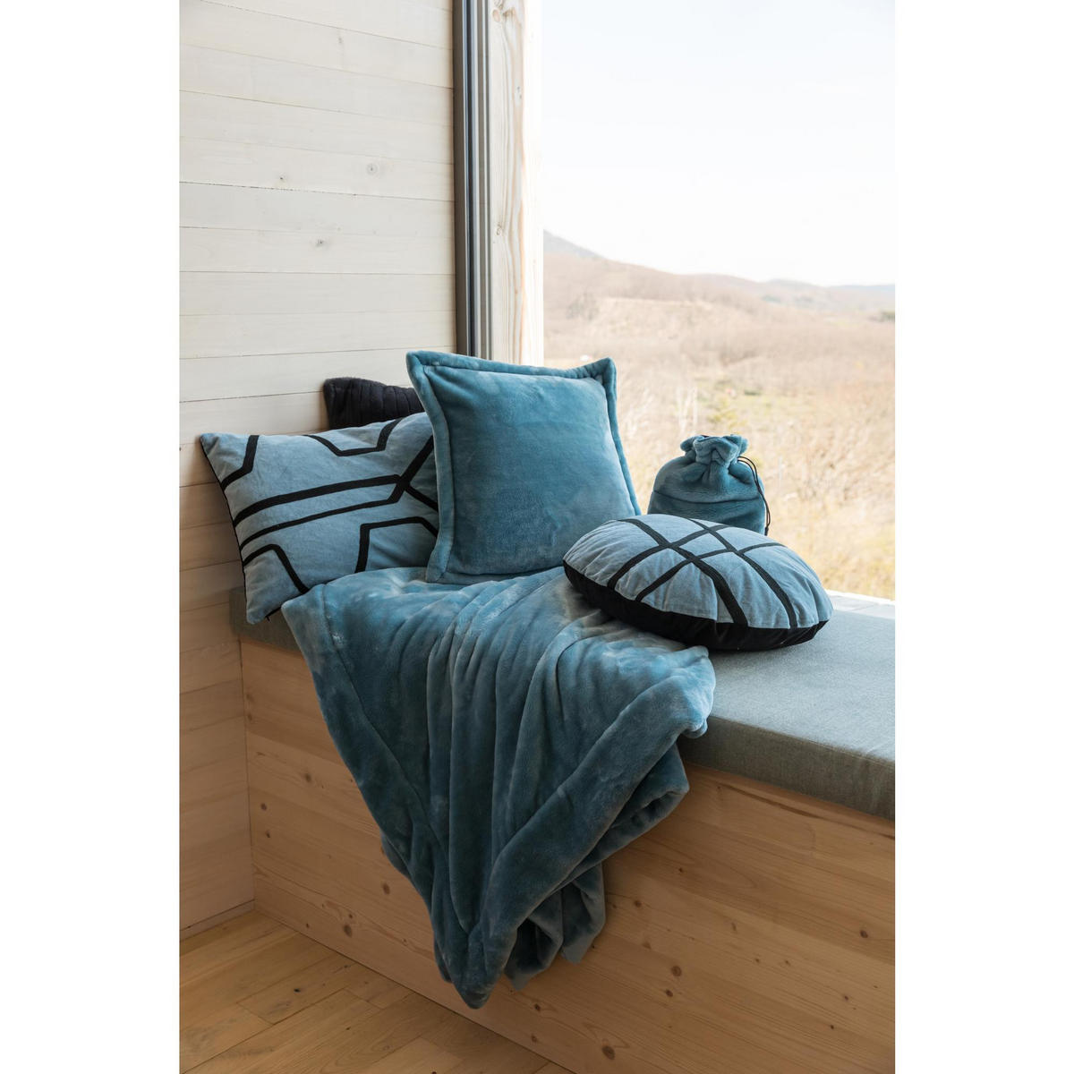 PLAID Tender quarzgrau 150 x 200 cm - Blau, Textil (150/200cm) - Vivaraise