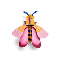 WANDDEKO Rosenbiene 16/6 cm - Pink, Wellpappe (16/6/17cm) - KUNSTLOFT