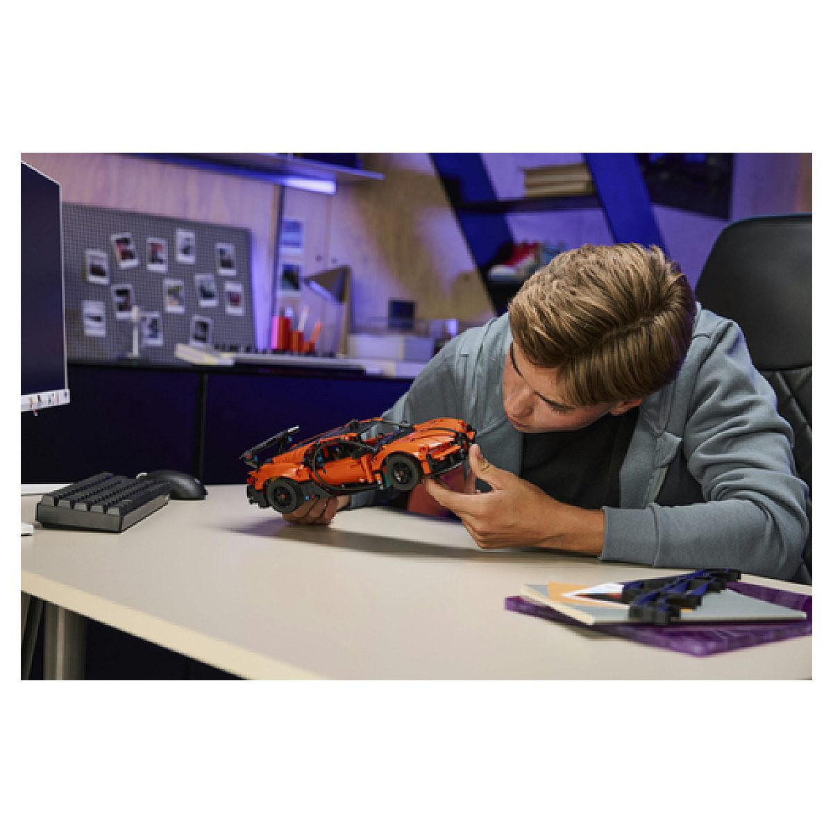 KLEMMBAUSTEINE Technic Bugatti Chiron Pur Sport Hypercar - Rot, Kunststoff (26.2/7/38.2cm) - Lego