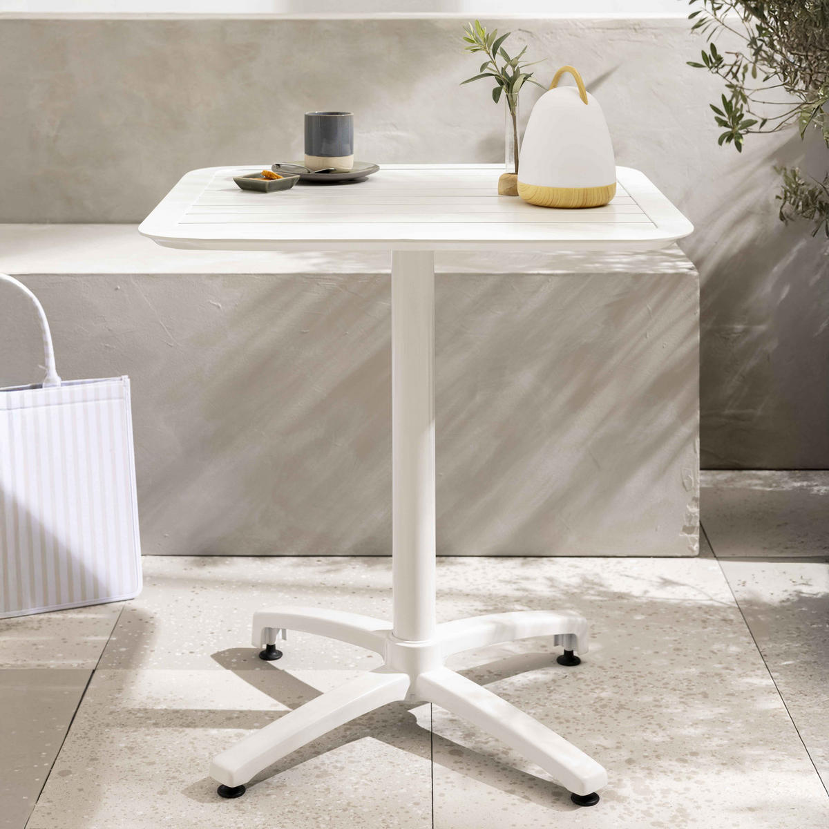 TERRASSENTISCH 70 X 70 cm, Weiß - Weiß, Metall (70/70/72cm) - Oviala