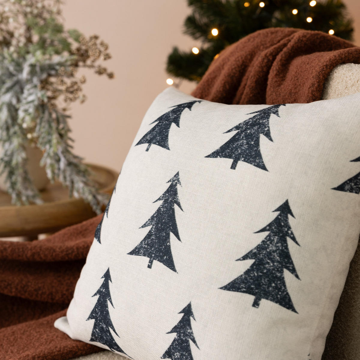 KISSENHÜLLE Evergreen Whimsy 43x43 cm - Weiß, Textil (43/1cm) - Dekoria