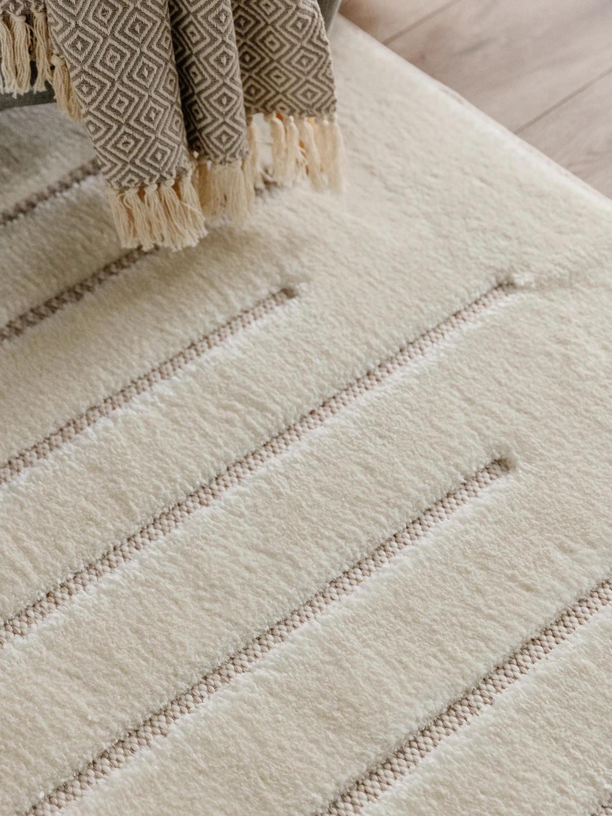 TEPPICH Elvy Cream 200x300 cm - Creme, Kunststoff (200/300cm) - benuta