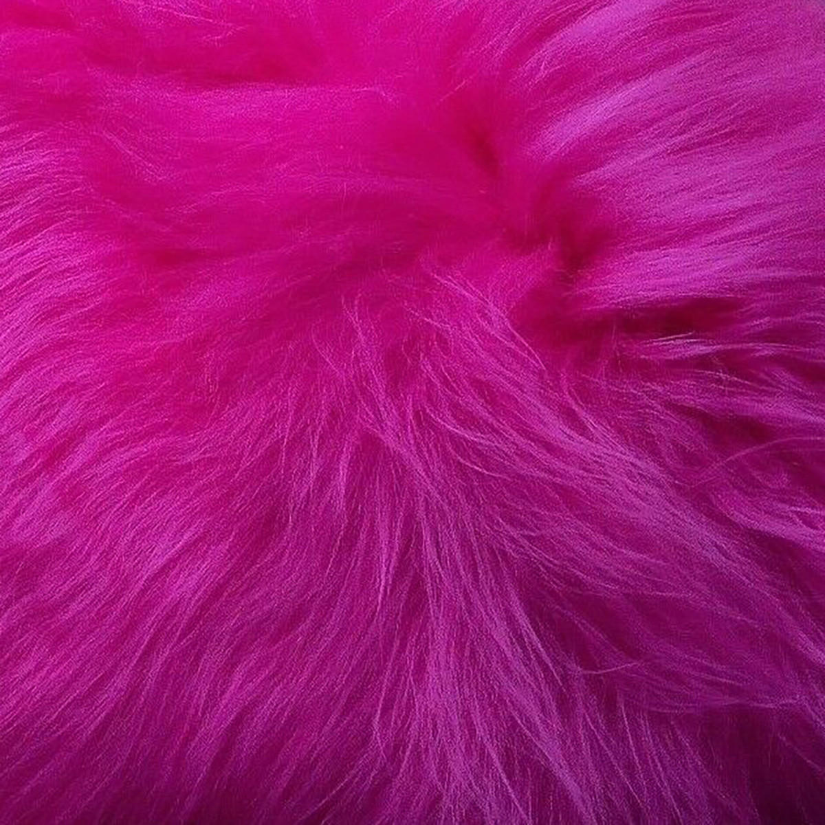 SCHAFFELL Island – Fuchsia Pink, Lange Weiche Wolle, ca. 100 cm - Pink, Fell (60/100cm) - Provellus