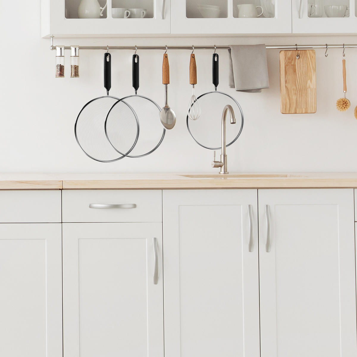 3xSPRITZSCHUTZ - Silberfarben, Kunststoff/Metall (47/33/1cm) - Relaxdays