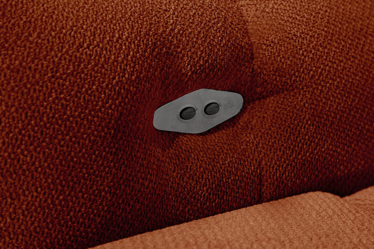 ECKSOFA KIMI 3-Sitzer, ausziehbarer Sitz, verstellbare Kopfstützen, rot - Rot/Schwarz, Holzwerkstoff/Textil (270/160cm) - Courtois Laville