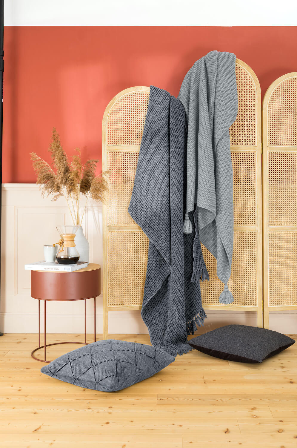 DECKE Die Hyggelige - Anthrazit, Naturmaterialien (130/1.5cm) - Mokebo