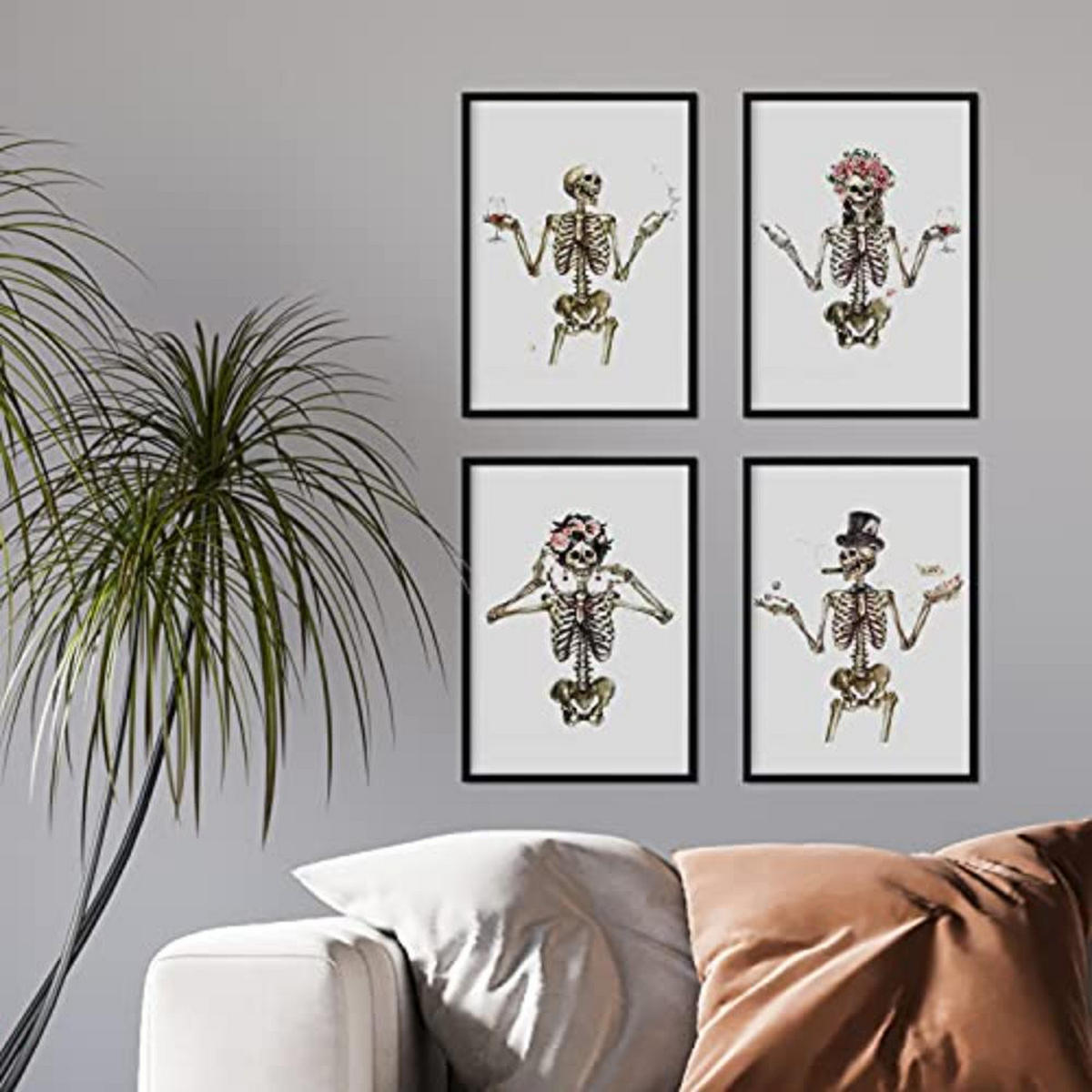 POSTER Set mit 4 „Vier kostümierten Skelette“ Bildern von Schädel A3 Rahmenlos - Klar, Papier (29.7/3cm) - Nacnic