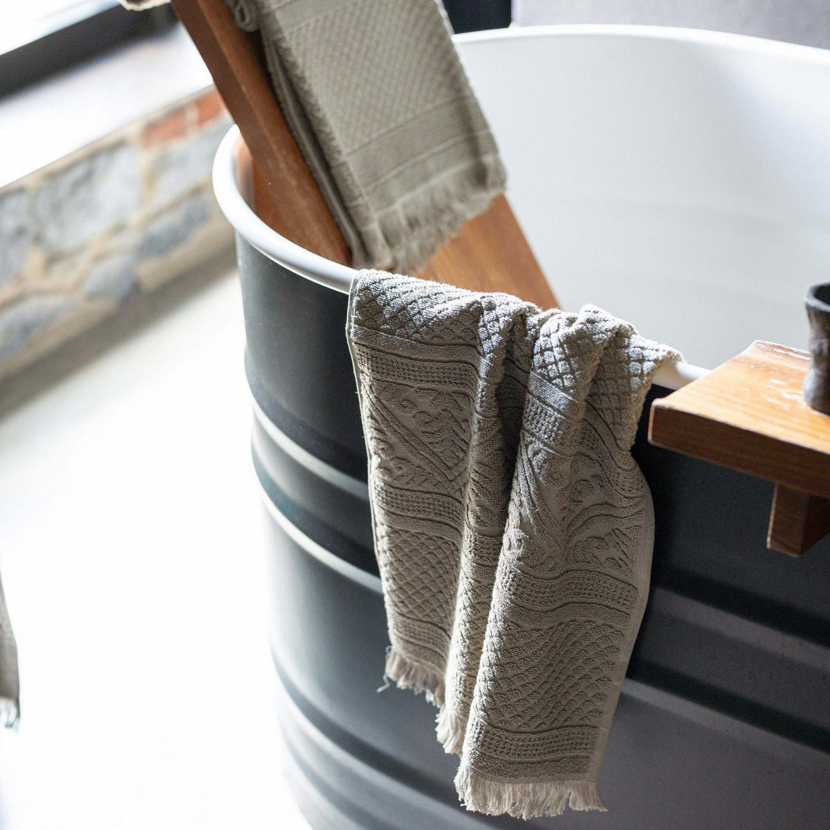 BADETUCH Zoé nussbraun 100 x 180 cm - Braun, Textil (100/180cm) - Vivaraise