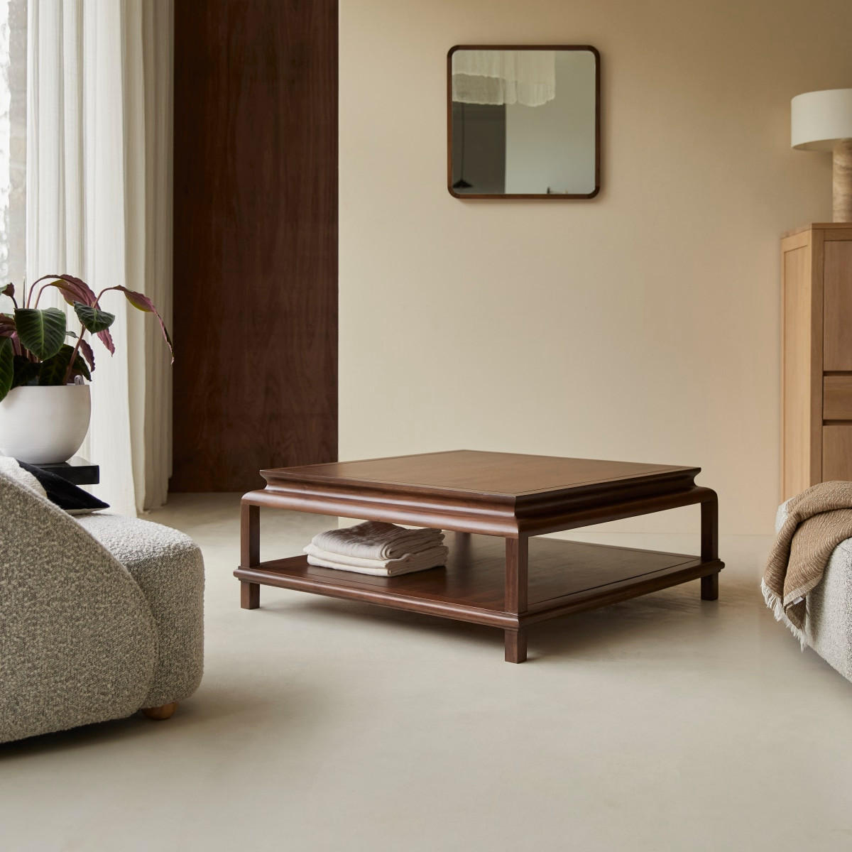 COUCHTISCH Achille Dunkelbraun aus Akazie - Dunkelbraun, Holz (103/103/40cm) - Tikamoon