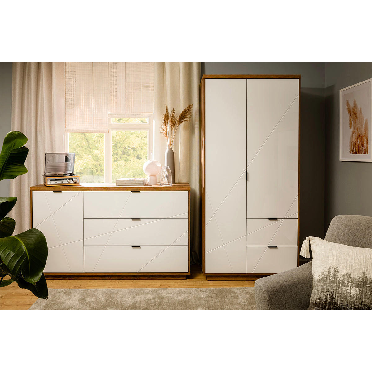 KOMODA Sven Biela a drevo - biela, kompozitné drevo (156/93/43cm) - Petits-meubles