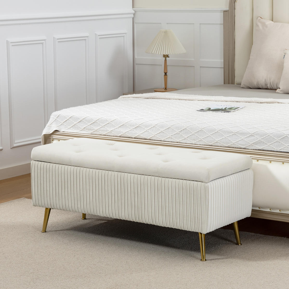 SITZTRUHE Mehrschichtholz Schaumstoff Samt Eisen Cremeweiß - Goldfarben/Creme, Textil/Metall (44.5/46/110cm) - HOMCOM