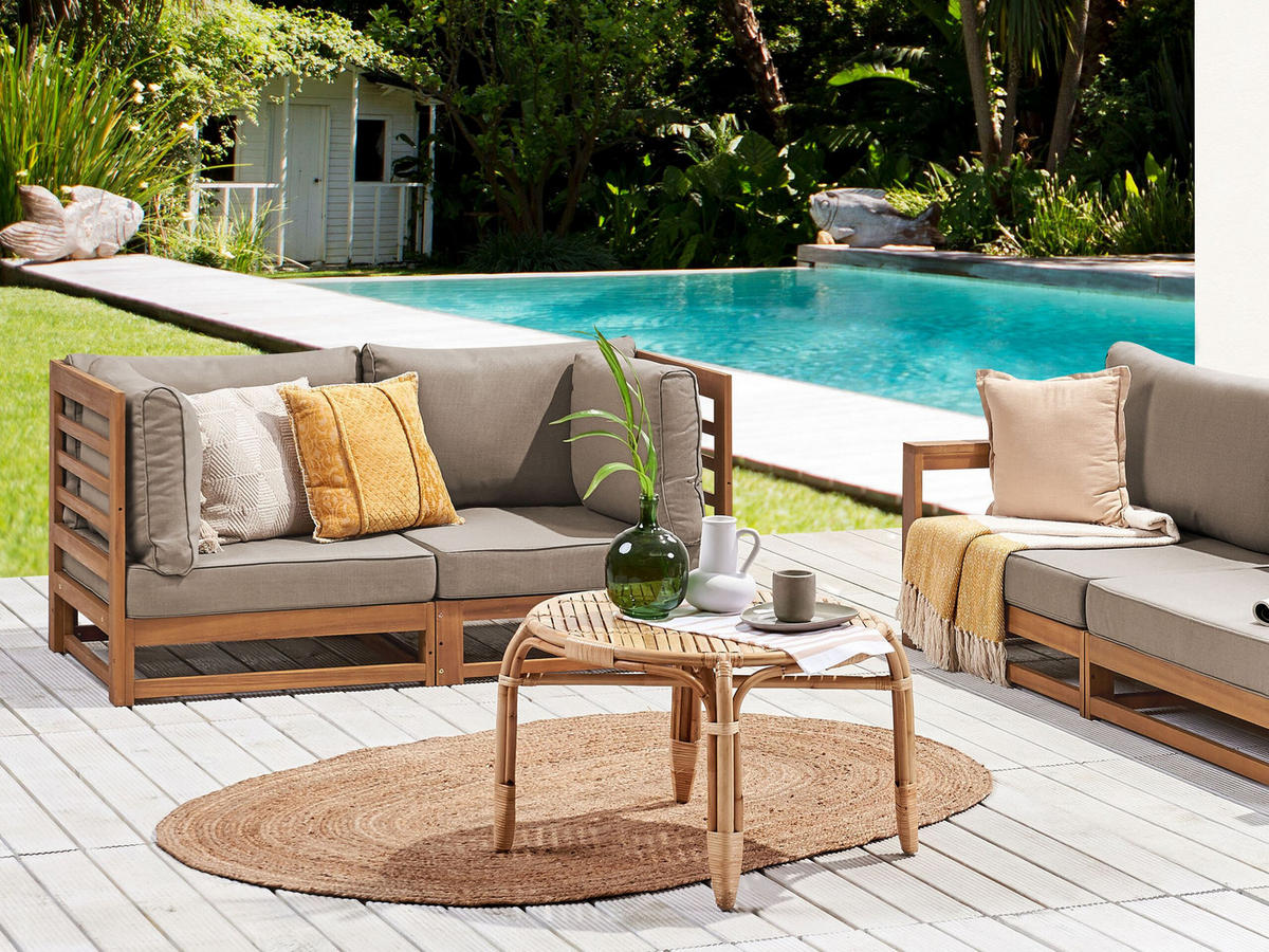 GARTENSOFA 2-Sitzer zertifiziertes Akazienholz hellbraun Auflagen taupe Trani - Hellbraun/Beige, Holz (150/72/75cm) - Beliani