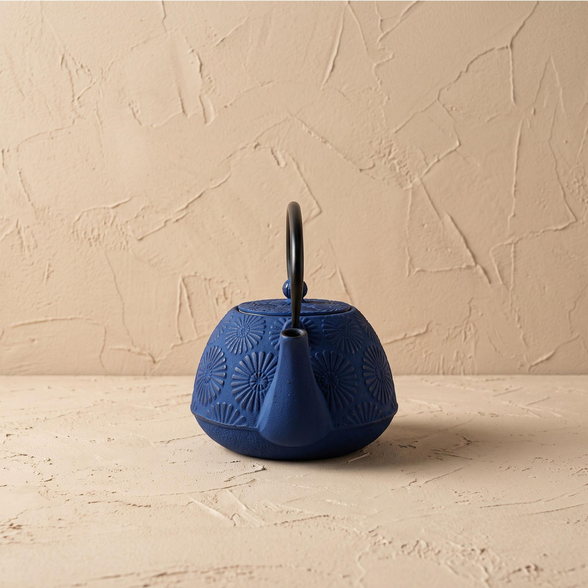 KRUG Gusseisen mit Schalen Koga Marineblau 1200 ml 18/16/18 cm - Dunkelblau, Metall (16/18cm) - AROMELIO
