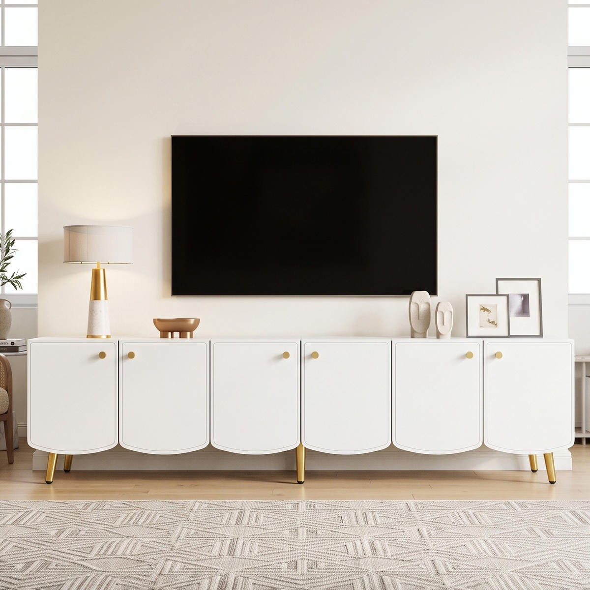 TV-BÄNK Vit & guld 180 cm sideboard med 6 dörrar & metallfötter modern - Vit, Träbaserade material (180/45/40cm) - Urban Meuble