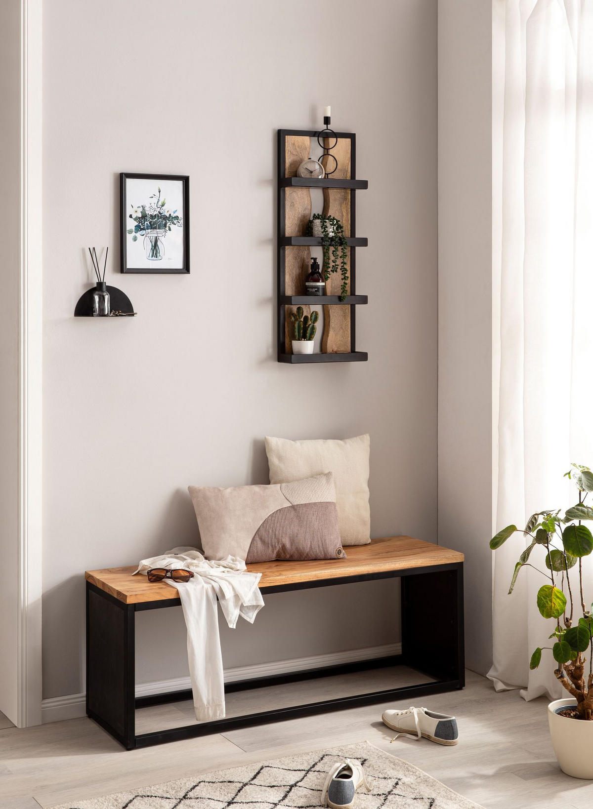 WANDREGAL Mango Massivholz Metall Industrial Stil 30x80x10 cm Rechteckig mit 4 Ablagen und Wellenmuster - Braun, Holz (80/30/10cm) - KADIMA DESIGN