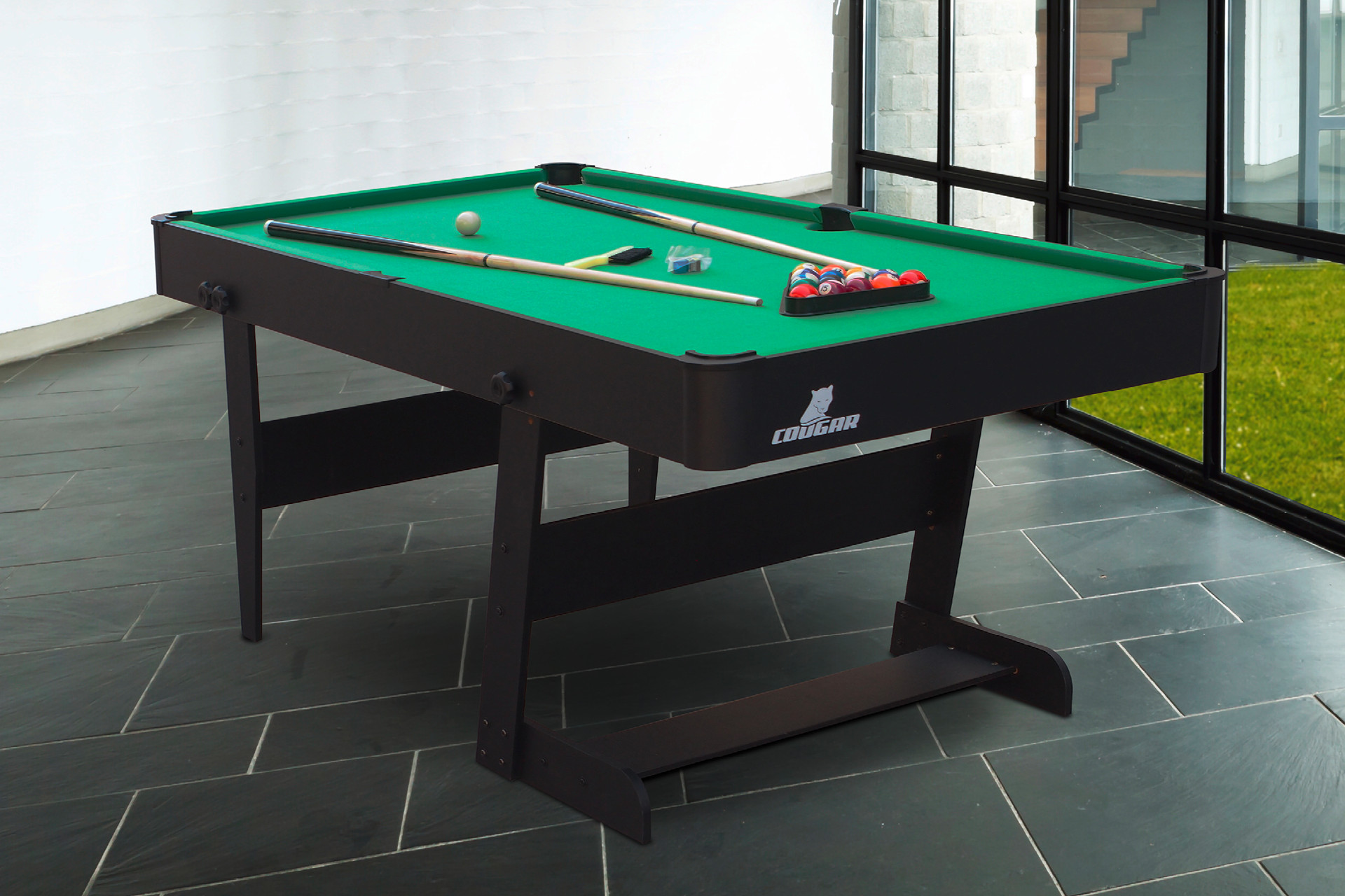 Billiardtisch